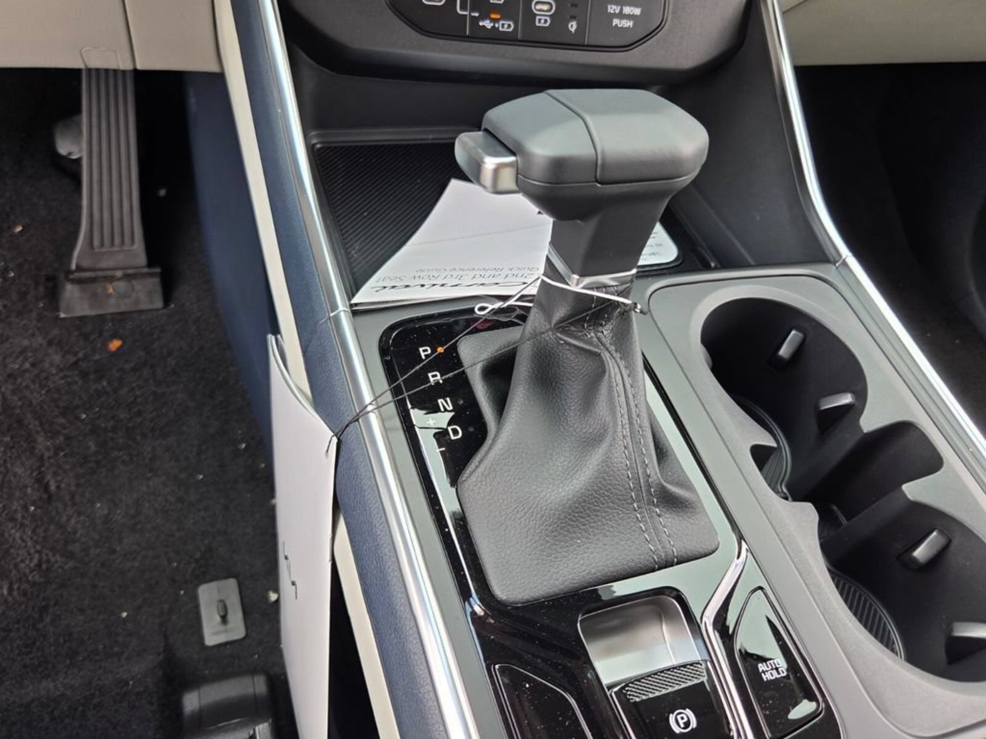 New 2027 Ceramic Silver Kia SX image 22