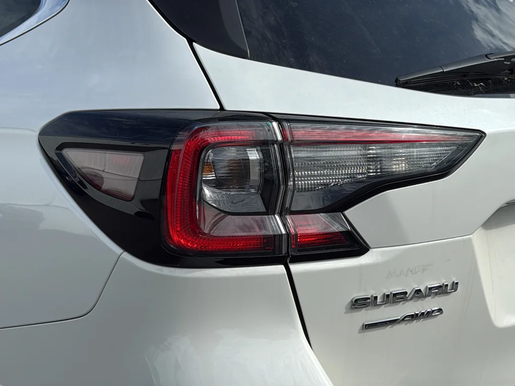Used 2022 White Subaru Premium image 5