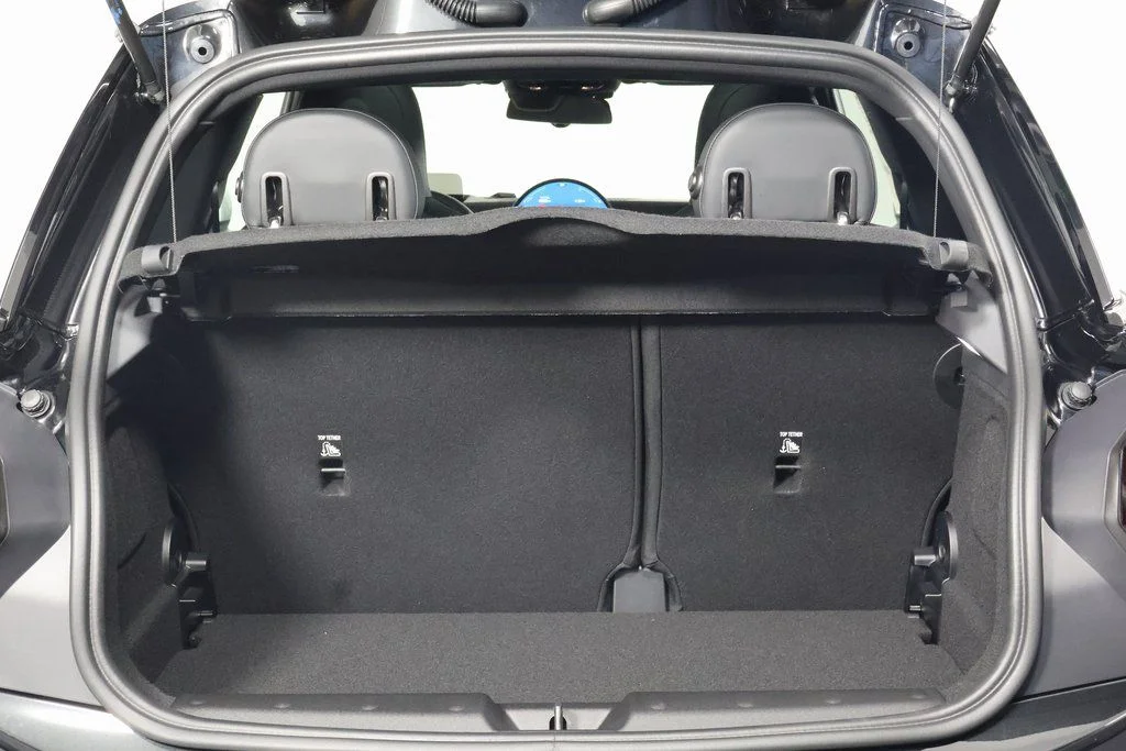 2026 MINI Hardtop 2 Door S - Photo 8
