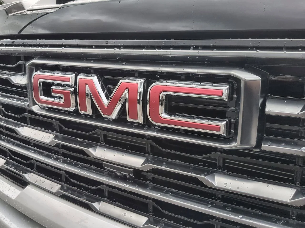 New 2026 Summit White GMC AT4 image 32