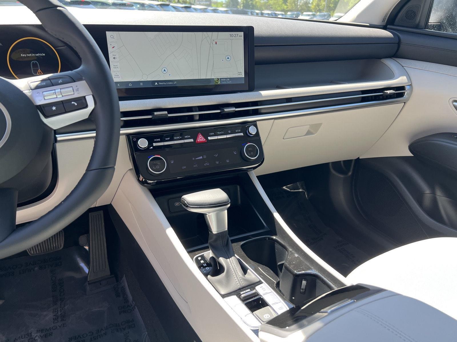 New 2026 Phantom Black Hyundai SEL Premium image 36