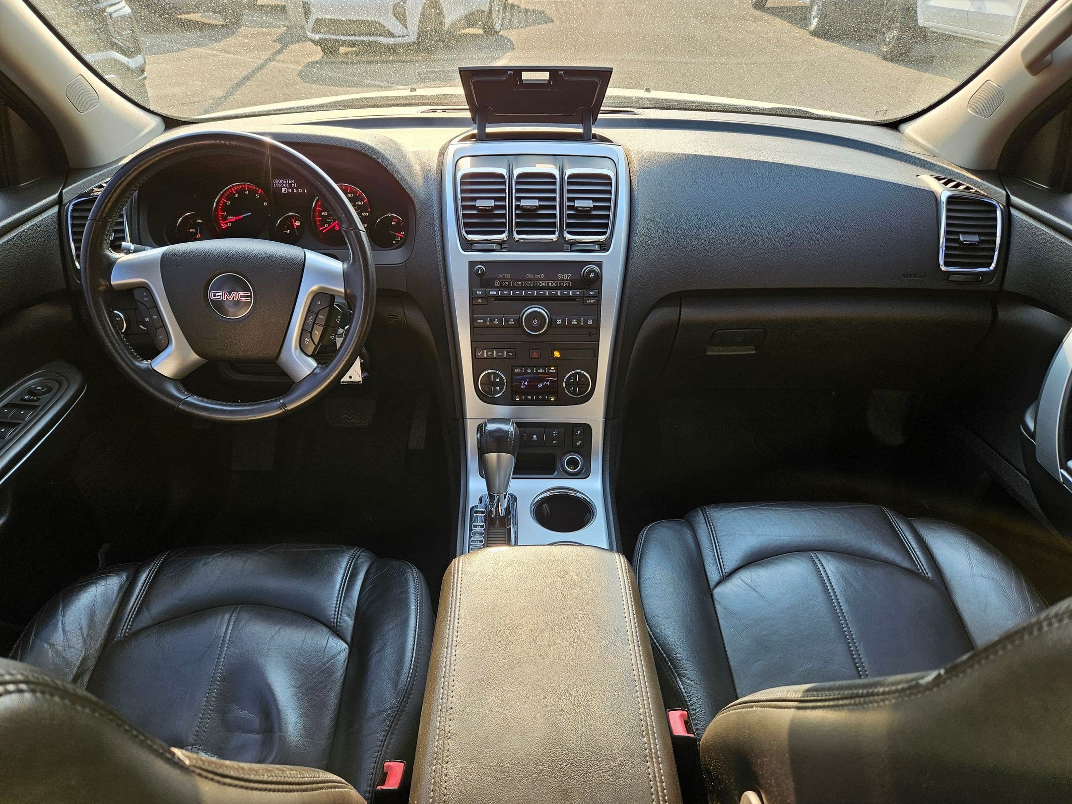 Used 2010 White Diamond Tricoat GMC SLT1 image 28