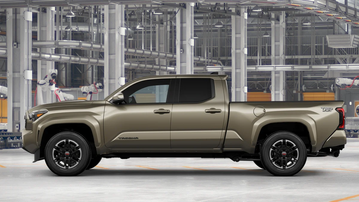 New 2026 BRONZE OXIDE Toyota TRD Sport image 4