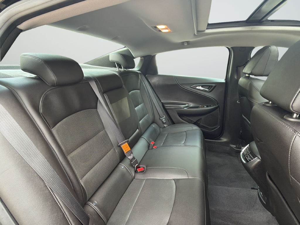 Used 2019 Black Chevrolet Premier image 30