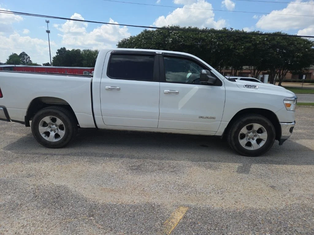 Used 2019 Bright White Clearcoat Ram Big Horn/Lone Star image 11