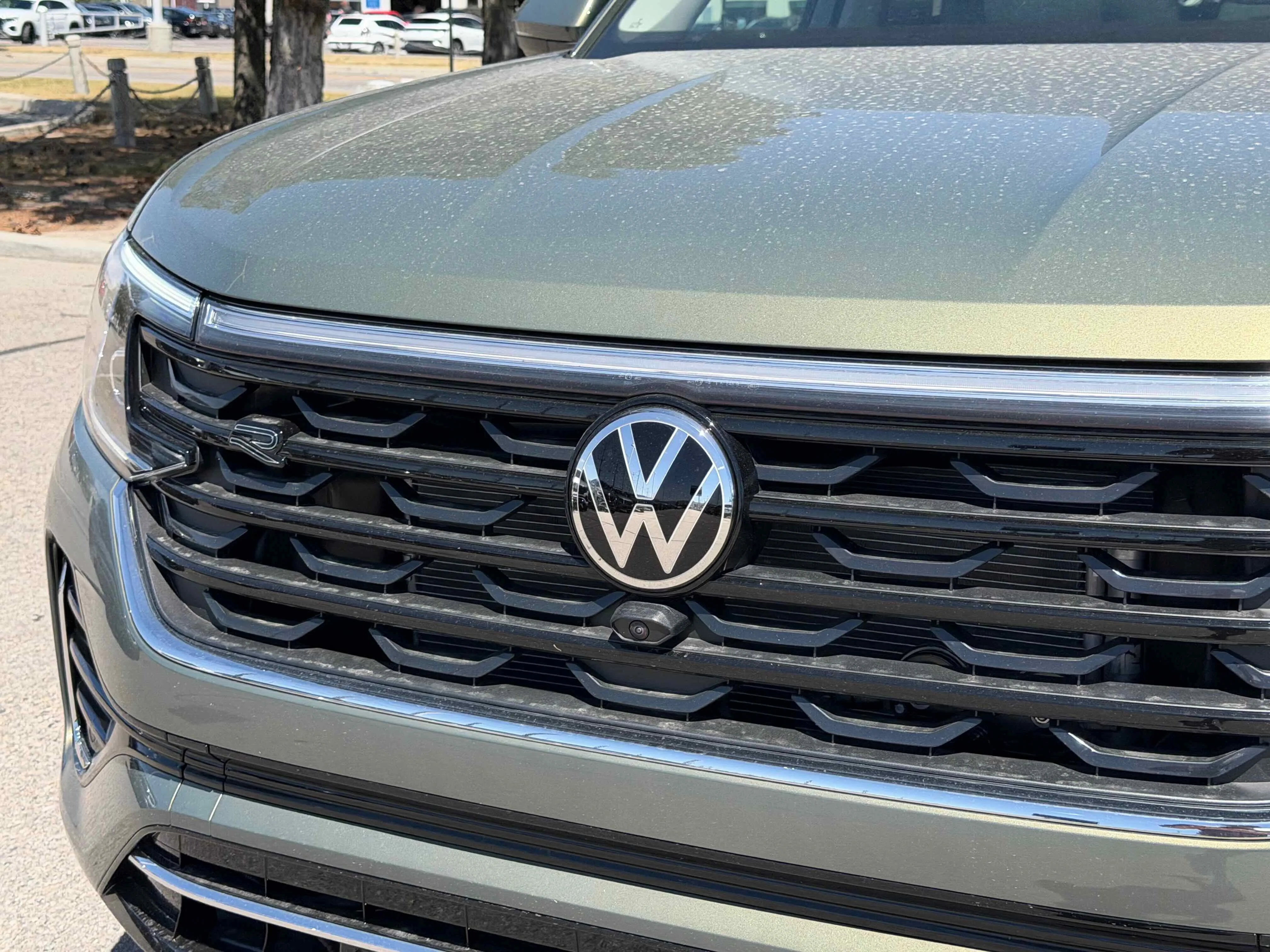 New 2026 Green Volkswagen 2.0T SEL Premium R-Line image 9