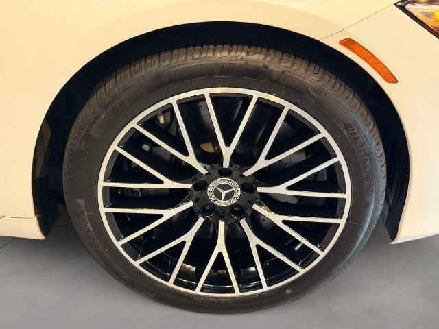 Certified Used 2023  Mercedes-Benz S 580 image 8