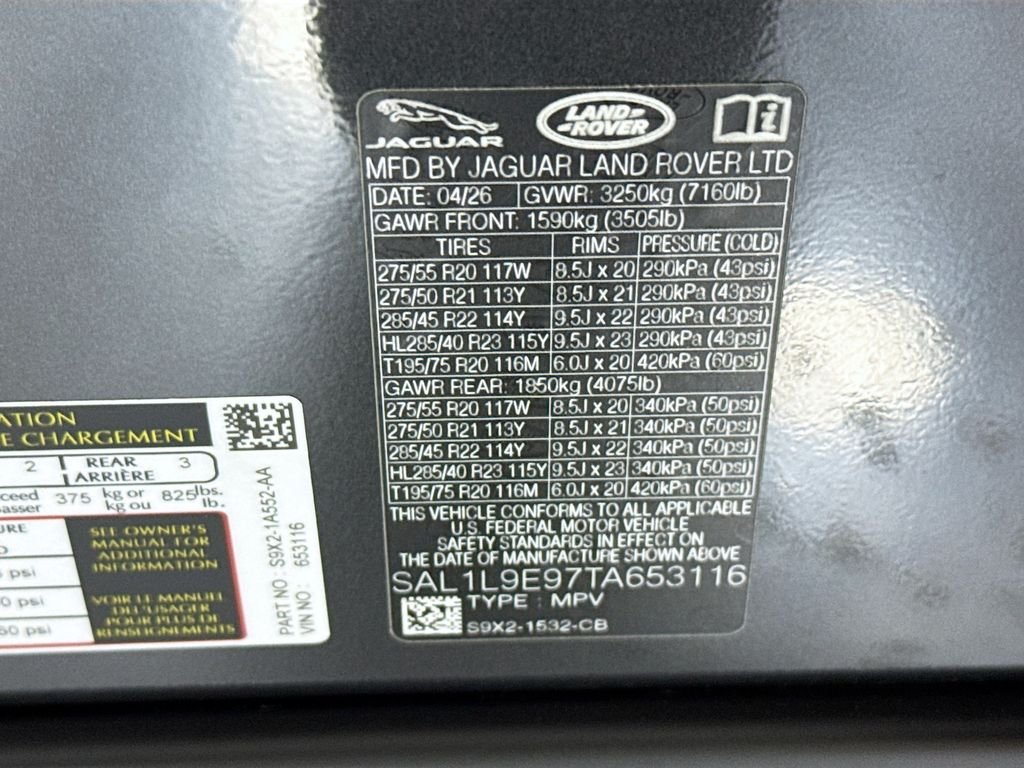 New 2026 Carpathian Grey Land Rover Dynamic SE image 32