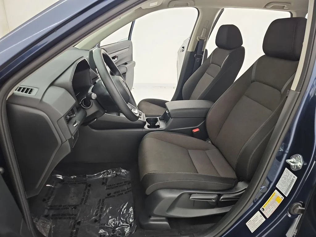2023 Honda CR-V LX - Photo 22