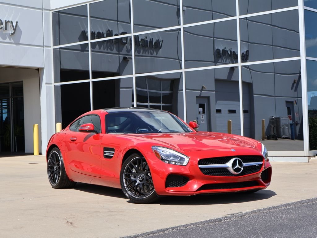 Used 2017 Mars Red Mercedes-Benz Base image 1