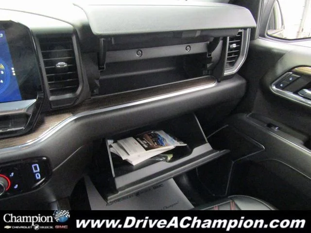 2024 Chevrolet Silverado 1500 RST - Photo 38