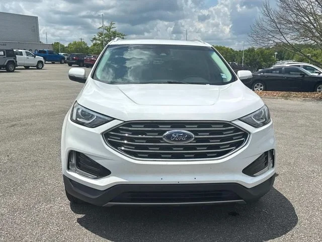 Used 2019 White Ford SEL image 10