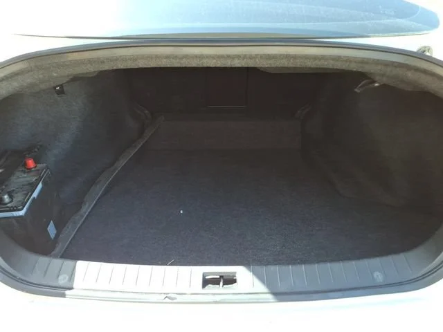 Used 2016  INFINITI 3.0t Premium image 26