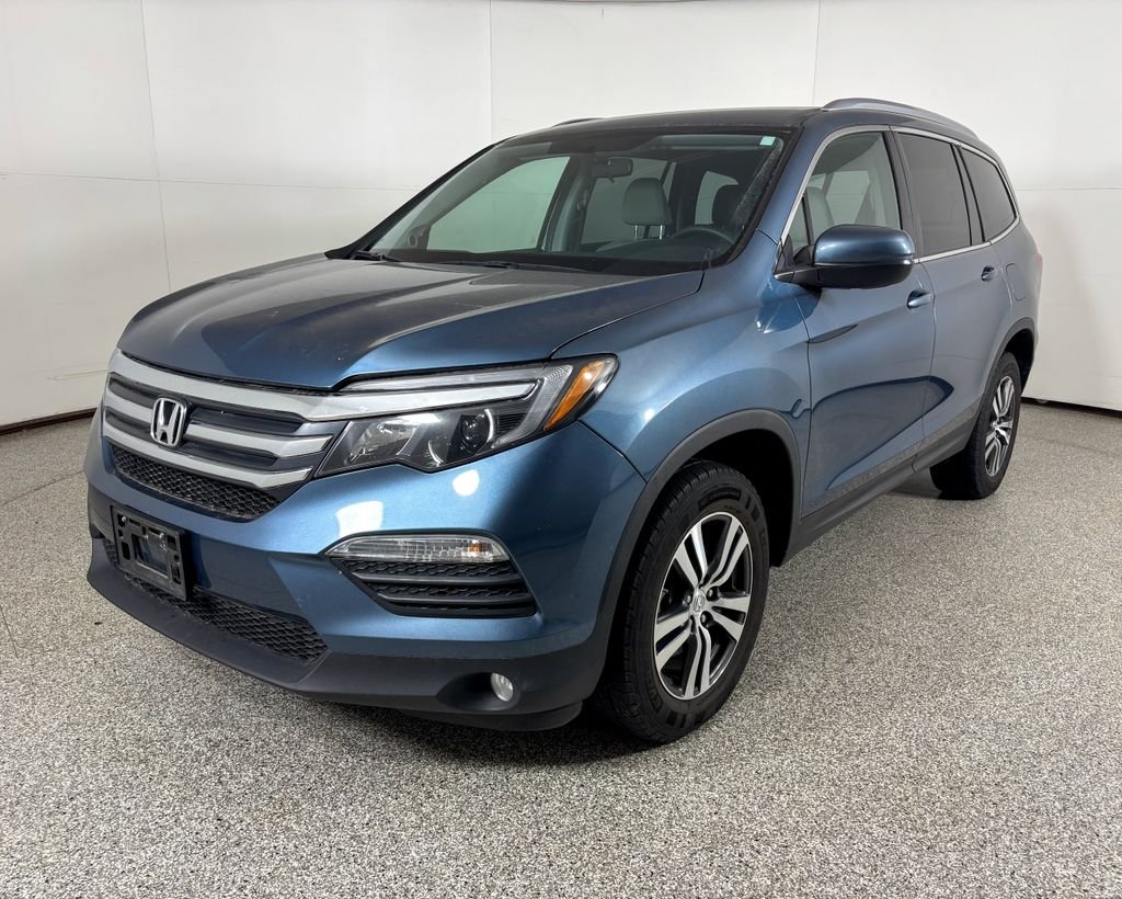 Used 2018  Honda EX image 1