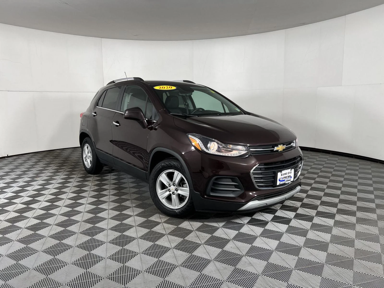 Used 2020 BLACK CHERRY METALLIC Chevrolet LT image 39