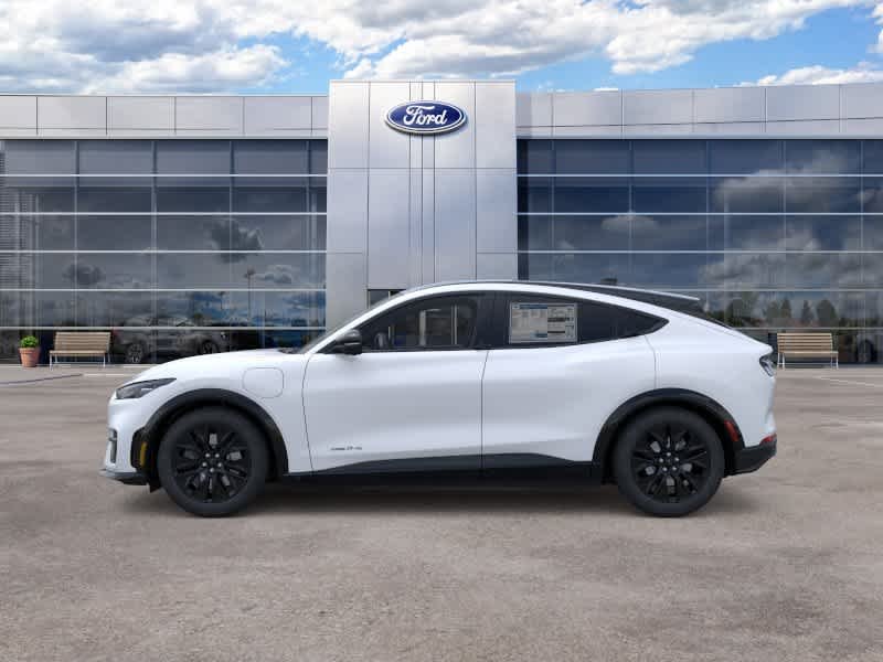 New 2026 Star White Metallic Tri-coat Ford Premium image 3