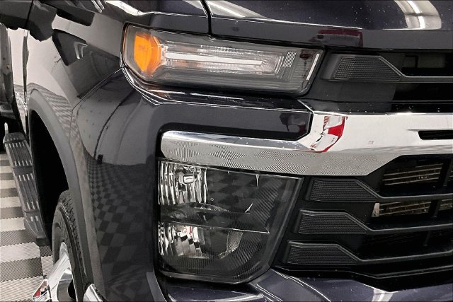 Used 2024 Dark Ash Metallic Chevrolet LT image 35