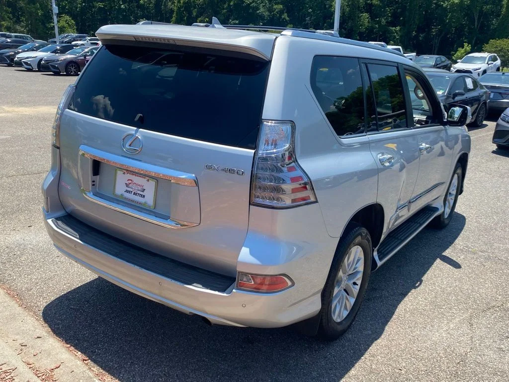 Used 2014 Gray Lexus 460 image 16