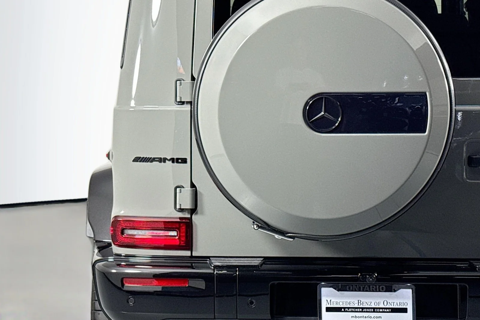 Certified Used 2026 MANUFAKTUR Arabian Grey Mercedes-Benz AMG® G 63 image 15
