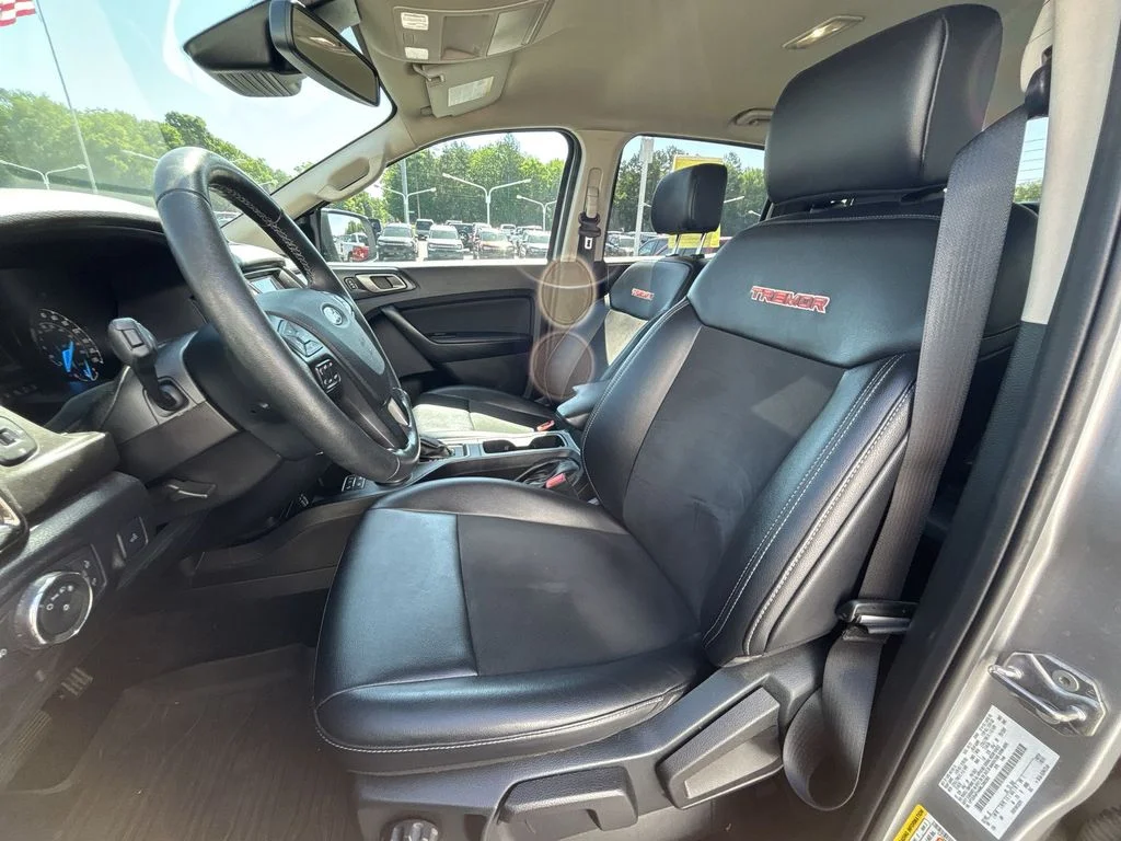 Used 2021 Silver Ford XLT image 13