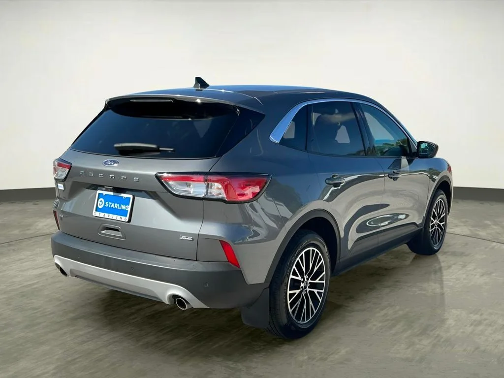 Used 2022 Gray Ford SE image 7