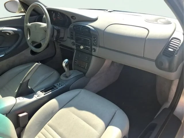 Used 1999  Porsche Y image 22