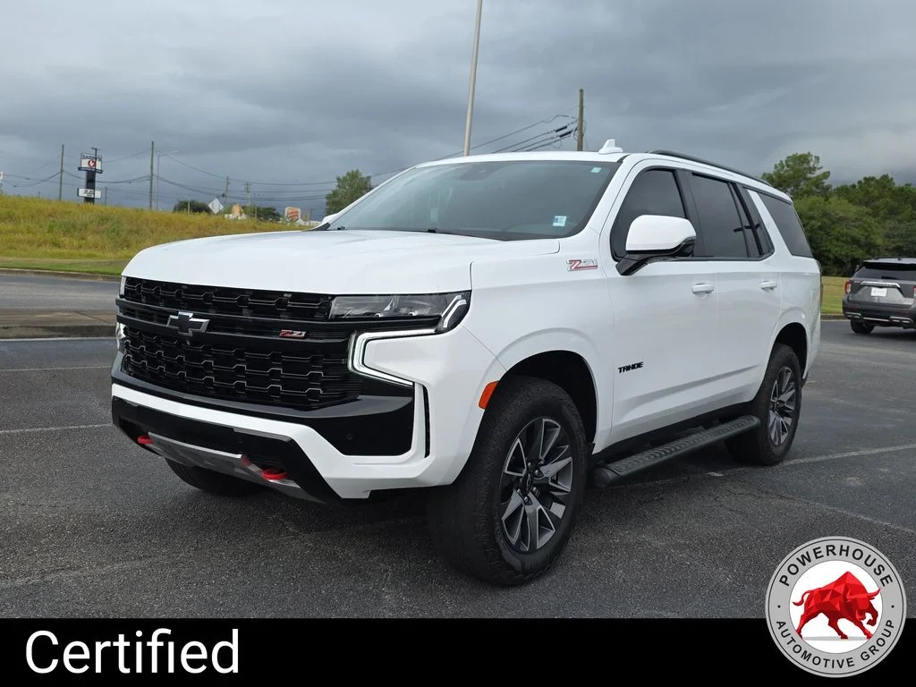 Certified Used 2024 White Chevrolet Z71 image 3