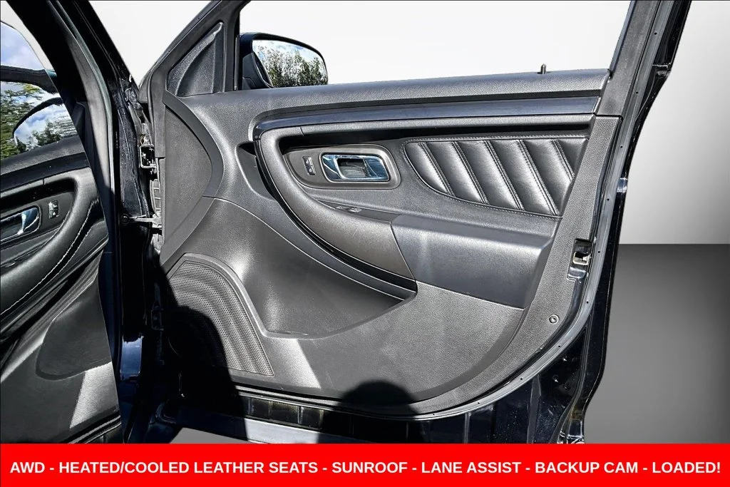 Used 2016 Black Ford SHO image 32