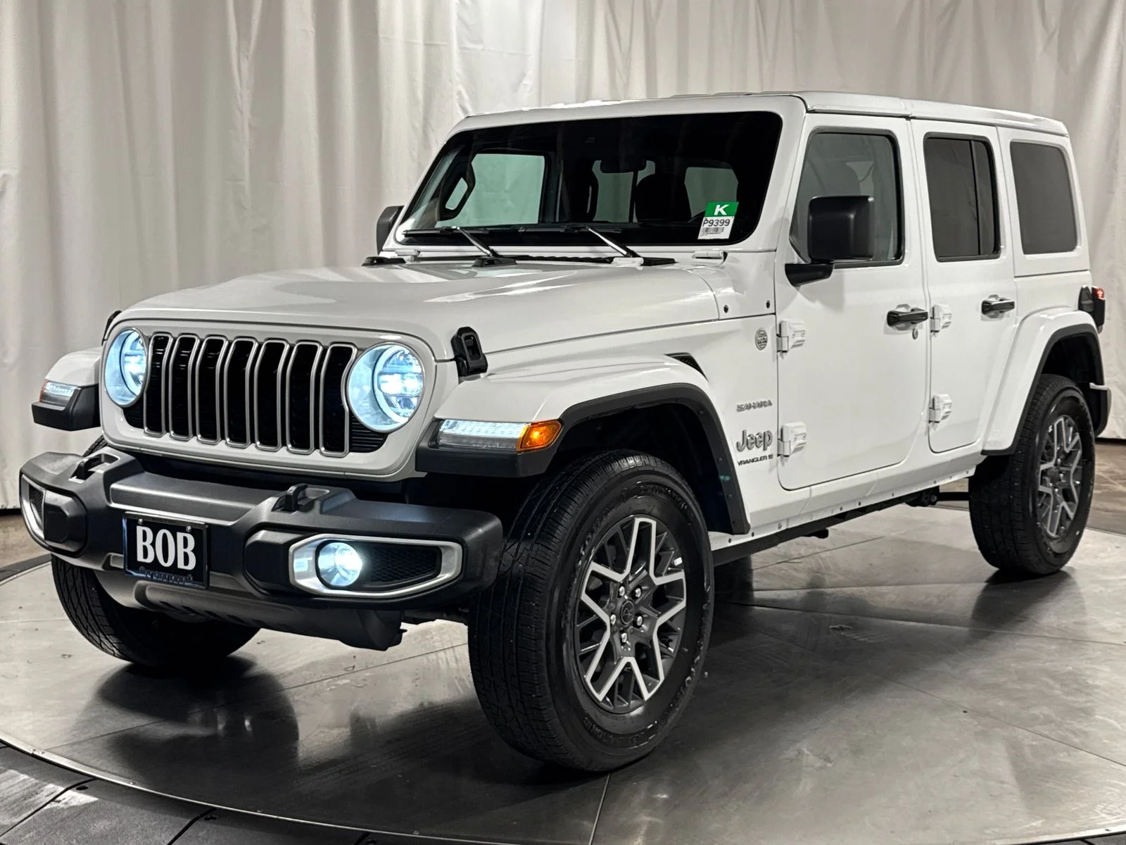 2024 Jeep Wrangler Sahara's photo