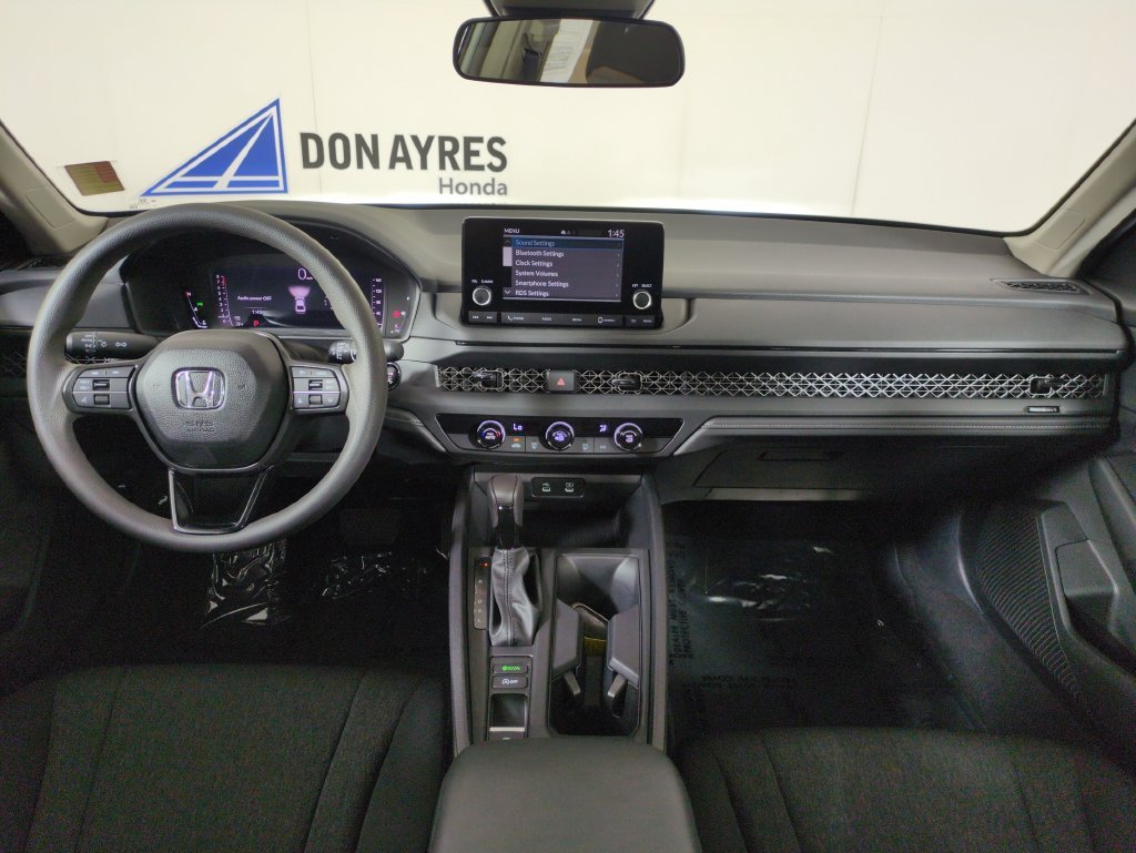 2025 Honda Accord LX - Photo 14
