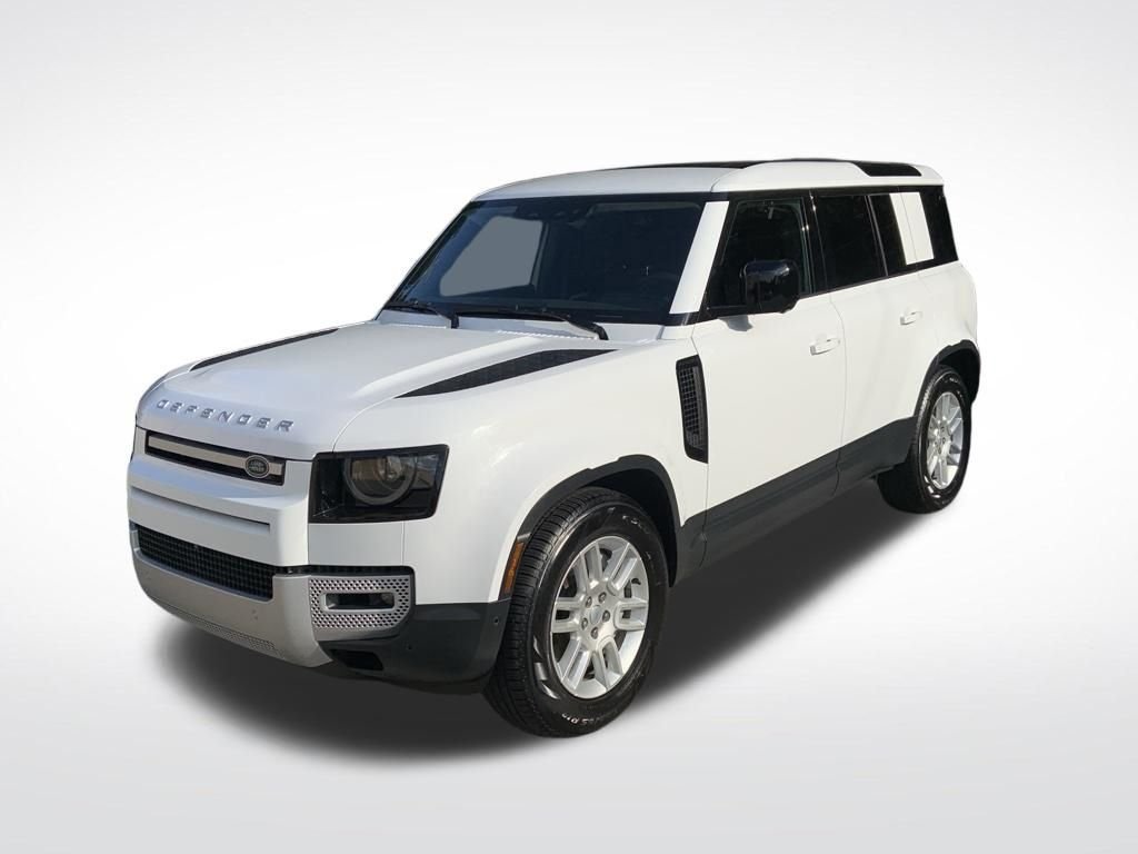 Used 2025 White Land Rover S image 1