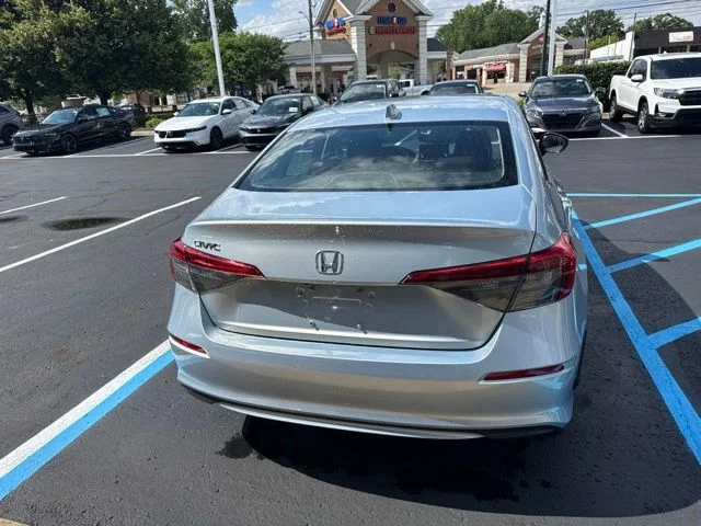Certified Used 2023 Morning Mist Metallic Honda EX image 6