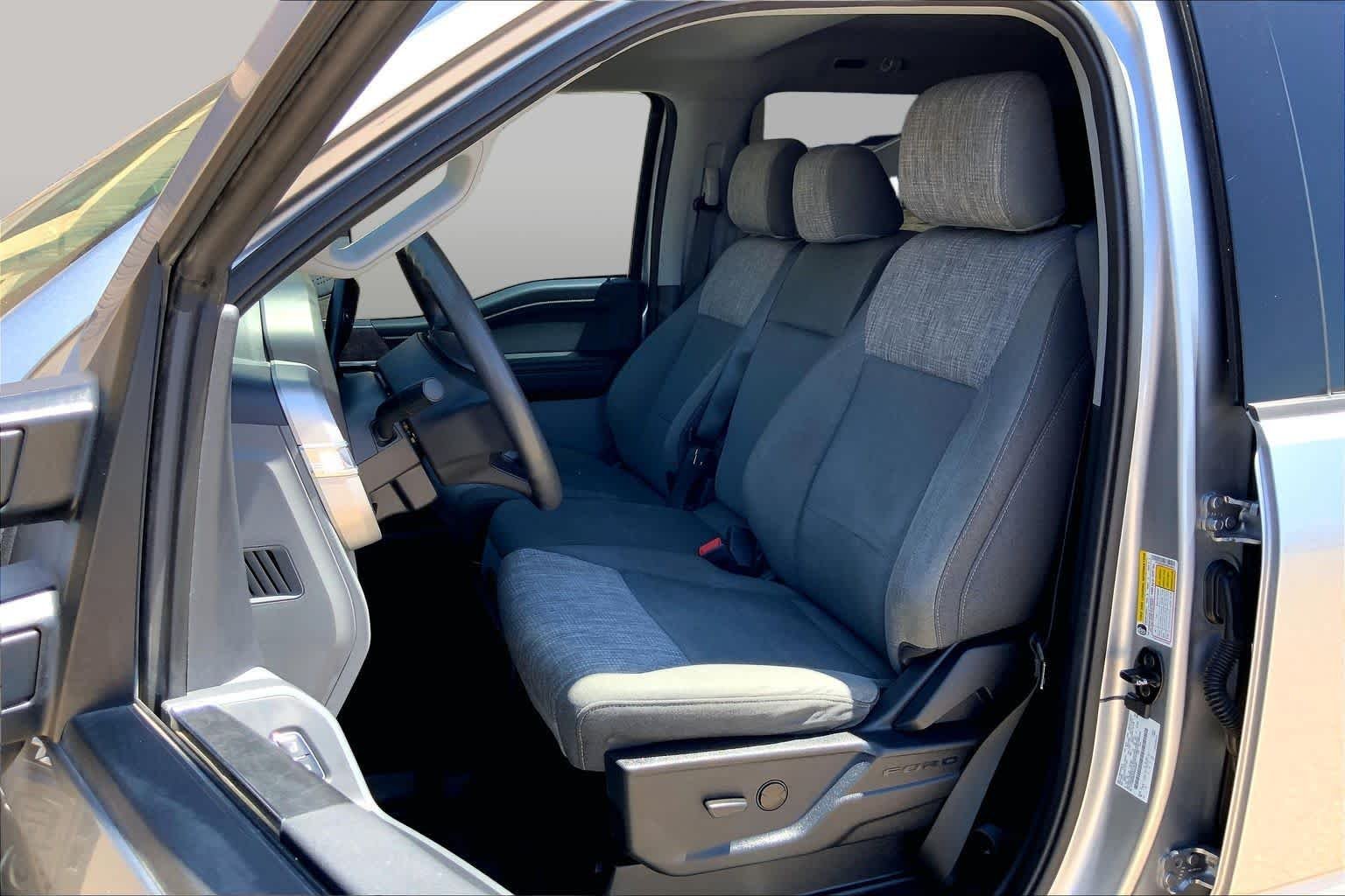 Certified Used 2023 Iconic Silver Metallic Ford XLT image 8