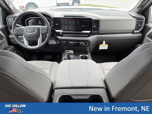 2026 GMC Sierra 1500 SLT - Photo 8