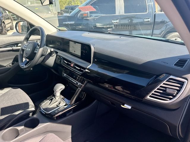 Used 2026 Blue / Black Kia S image 29