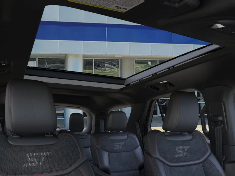 New 2026 Star White Metallic Tri-Coat Ford ST image 22
