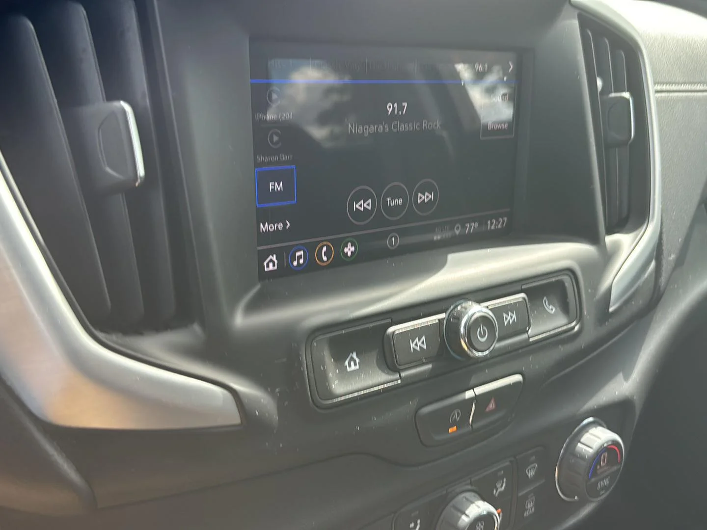 Used 2023 Summit White GMC SLE image 14