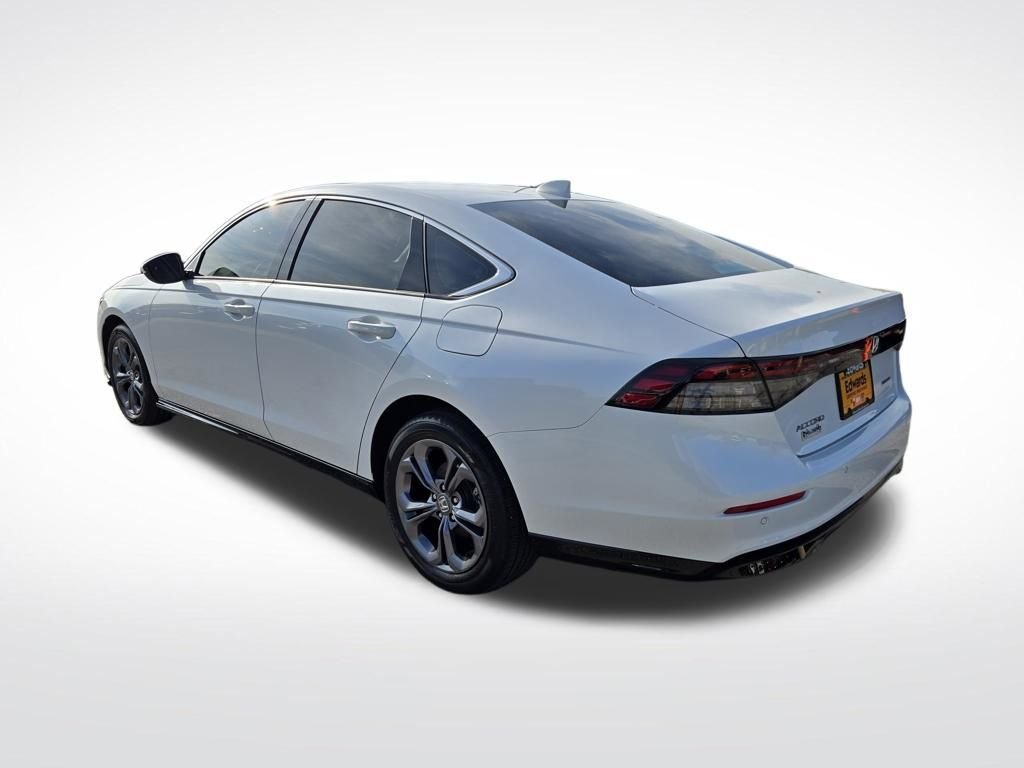 Used 2026 White Honda EX-L image 6