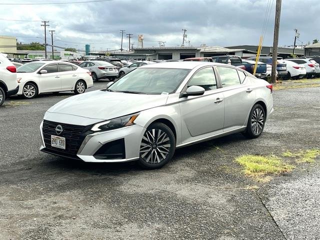 2023 Nissan Altima SV