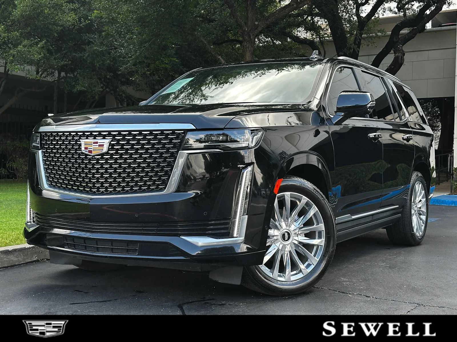 2024 Cadillac Escalade 4WD Premium Luxury's photo