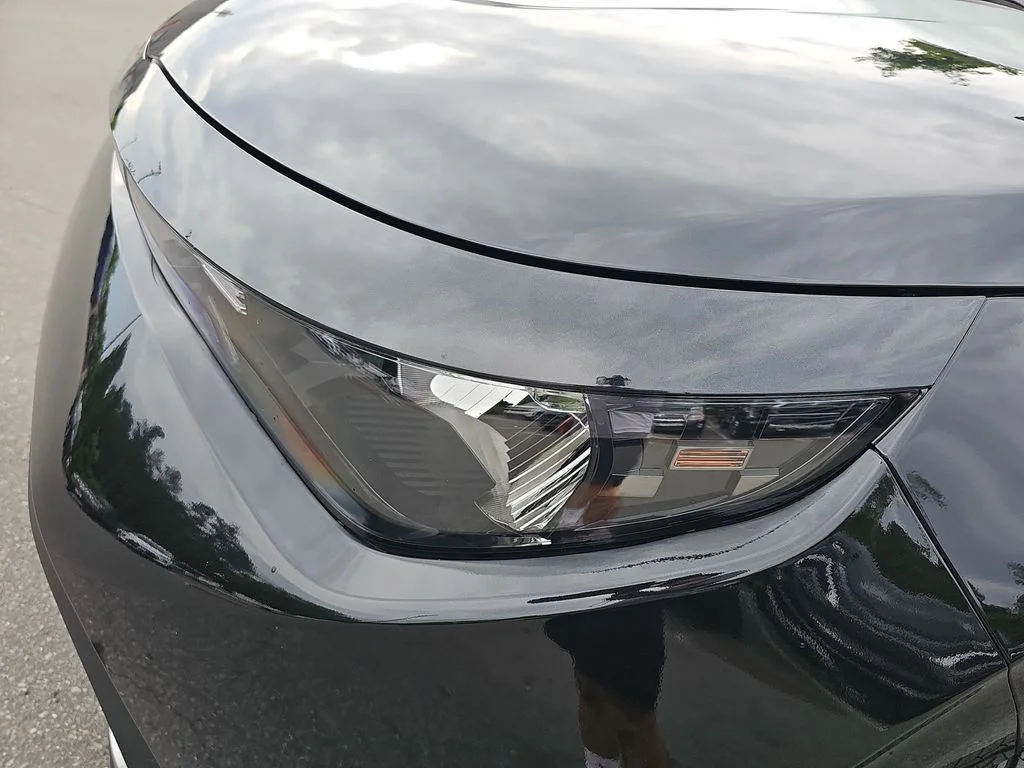 Used 2025 Black Kia LX image 29