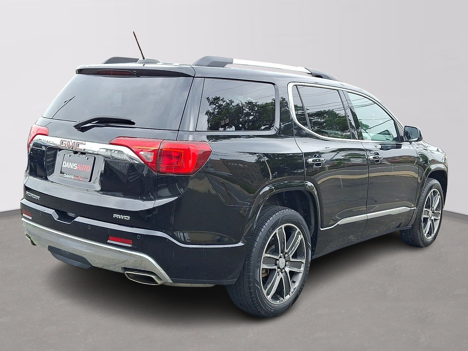 Used 2019 Ebony Twilight Metallic - GB8 GMC Denali image 6