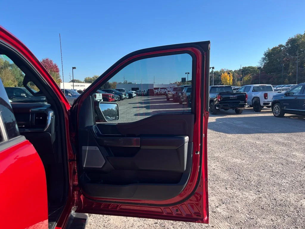 Used 2023 Red Metallic Ford Lariat image 32