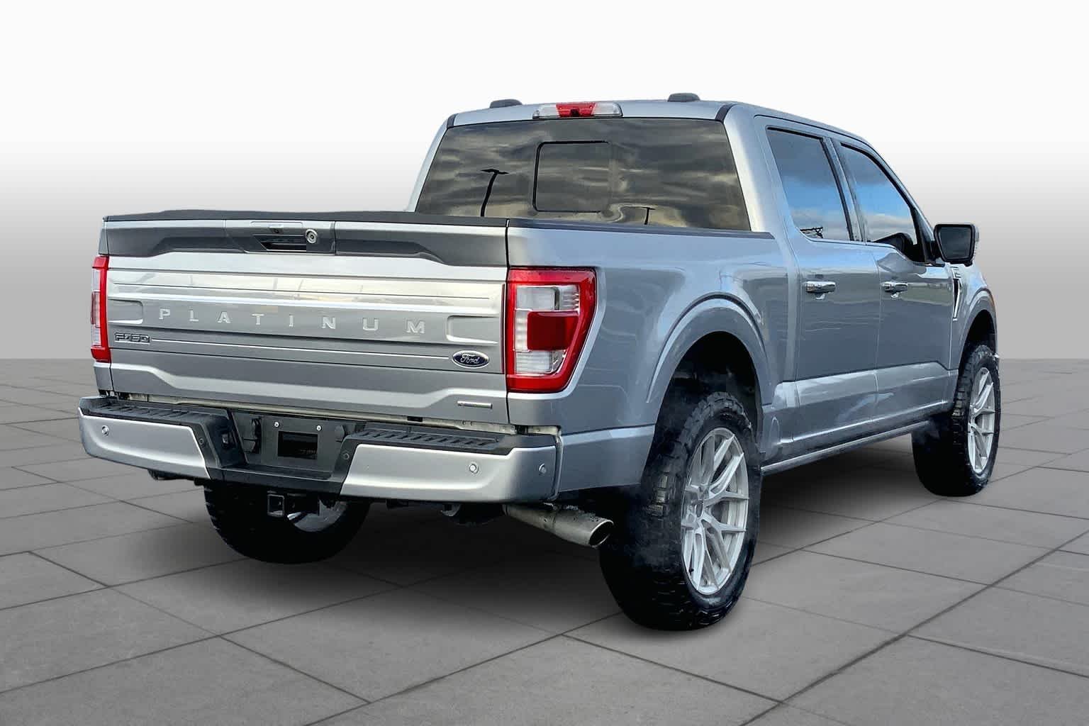 Used 2022 Iconic Silver Metallic Ford Platinum image 12