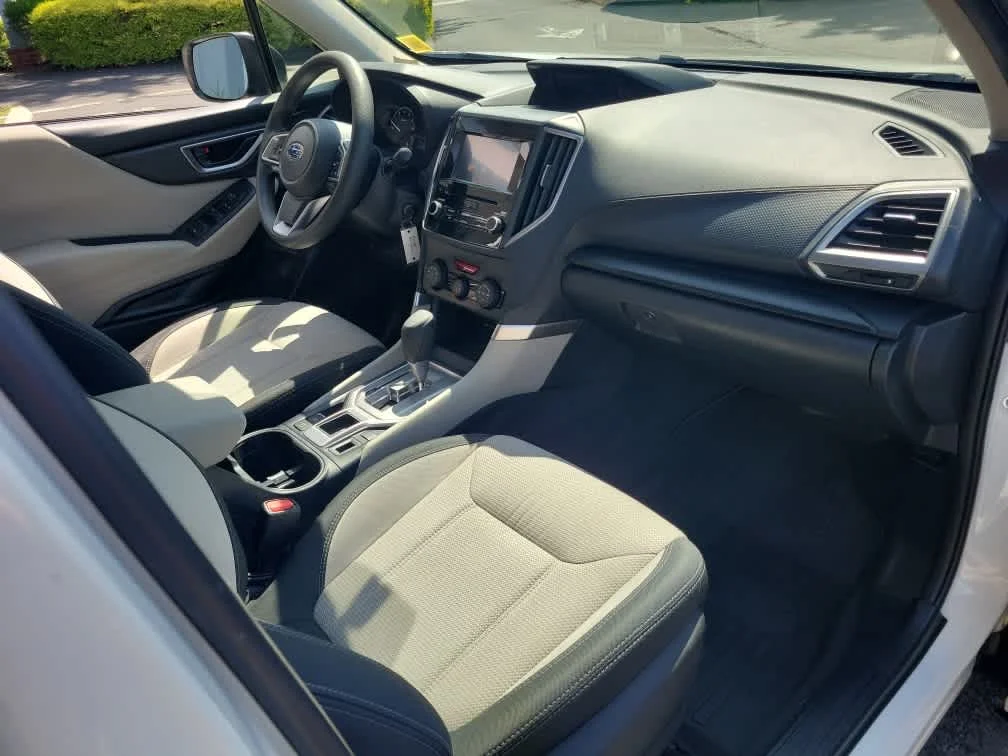 Used 2021 Crystal White Pearl Subaru  image 21