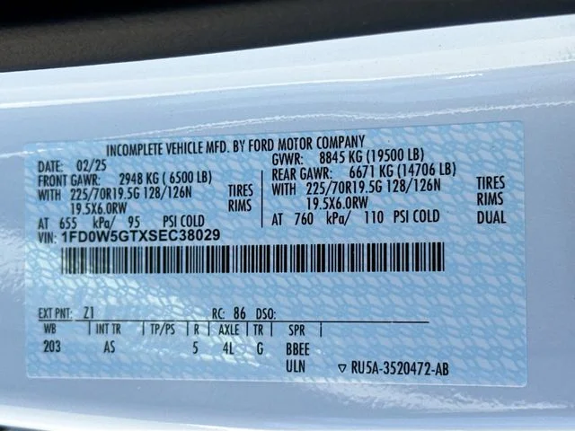 New 2025 Oxford White Ford XL KNAPHEIDE 11