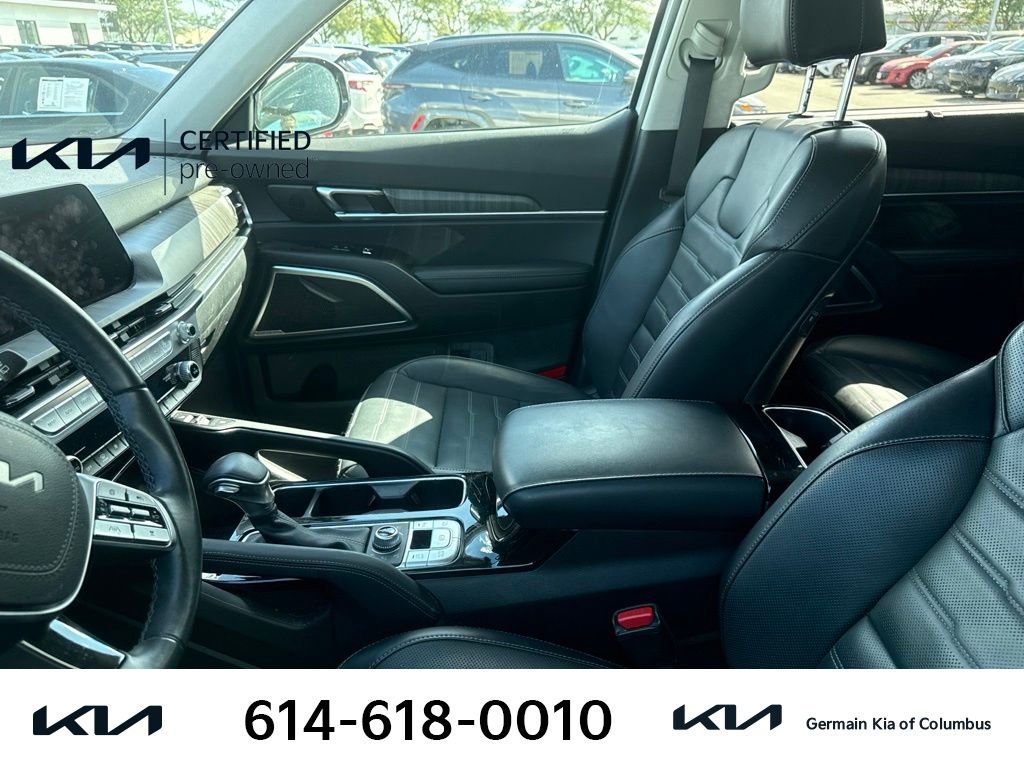 Used 2024 White Kia SX-Prestige image 7