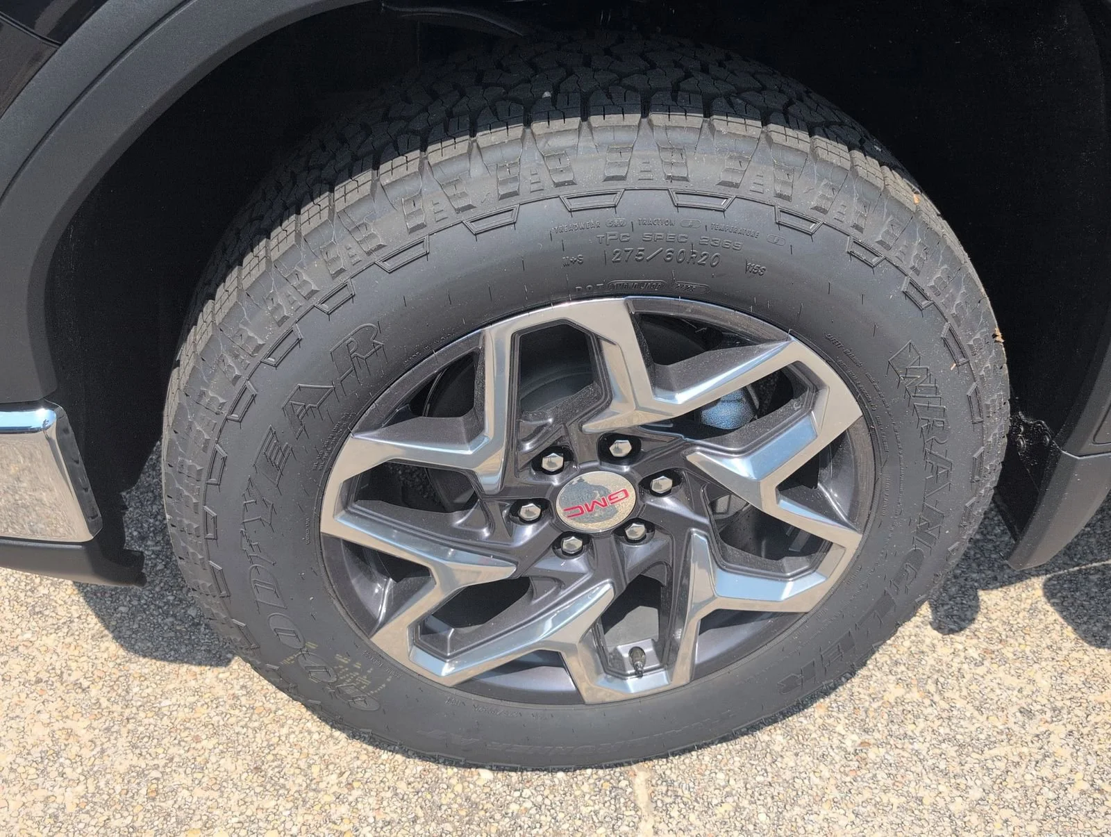 2025 GMC Sierra 1500 SLE - Photo 9