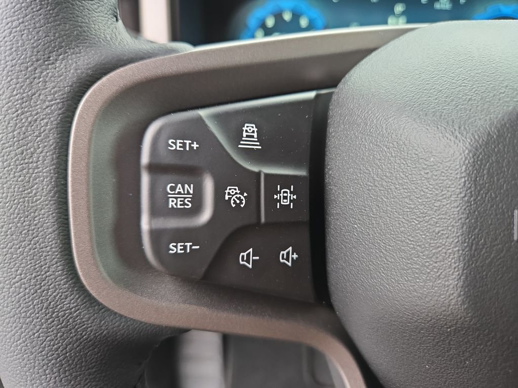 New 2026 Avalanche Gray Ford Outer Banks® image 18