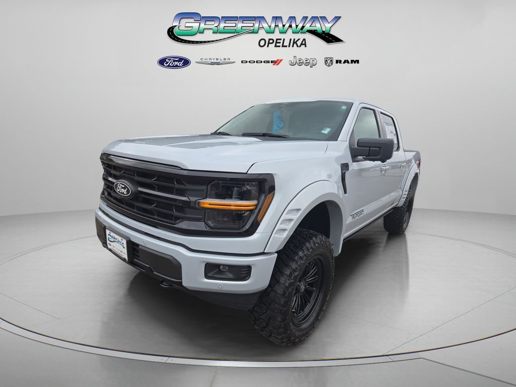New 2025 White Ford XLT image 3